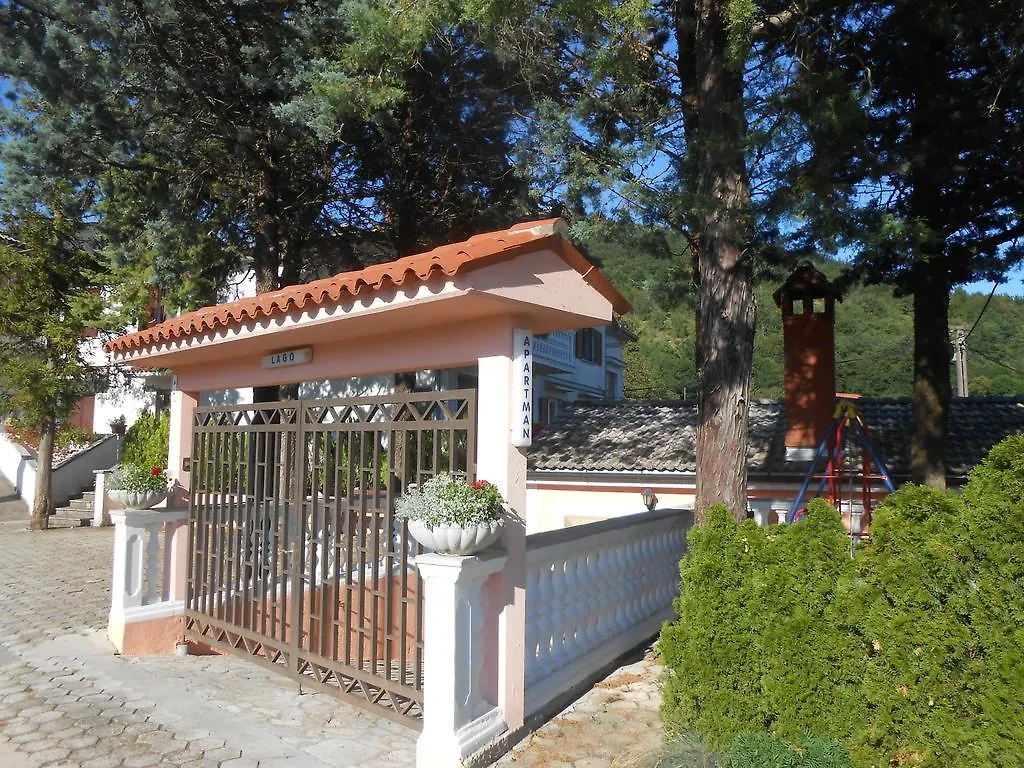 Apartments And Rooms Lago Rupa
