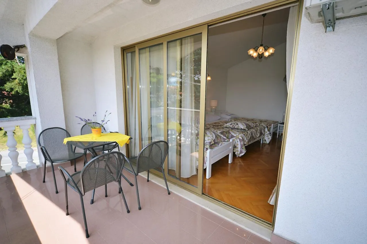 Apartments And Rooms Lago Rupa 3*,  Croatia
