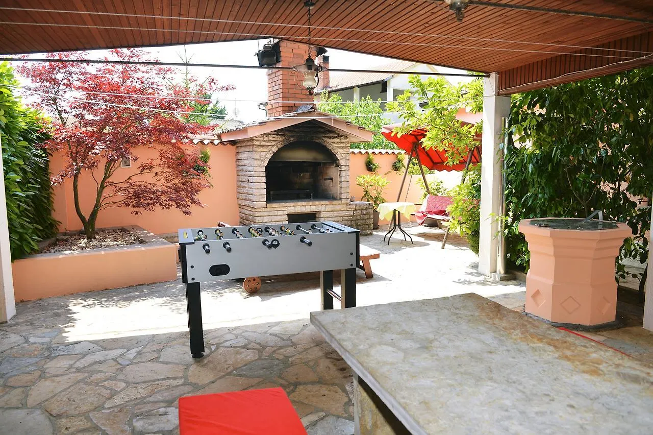 *** Guest house Apartments And Rooms Lago Rupa Croatia